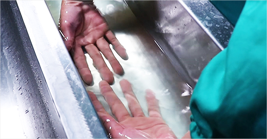 30S清洗消毒，是进入车间的必须程序